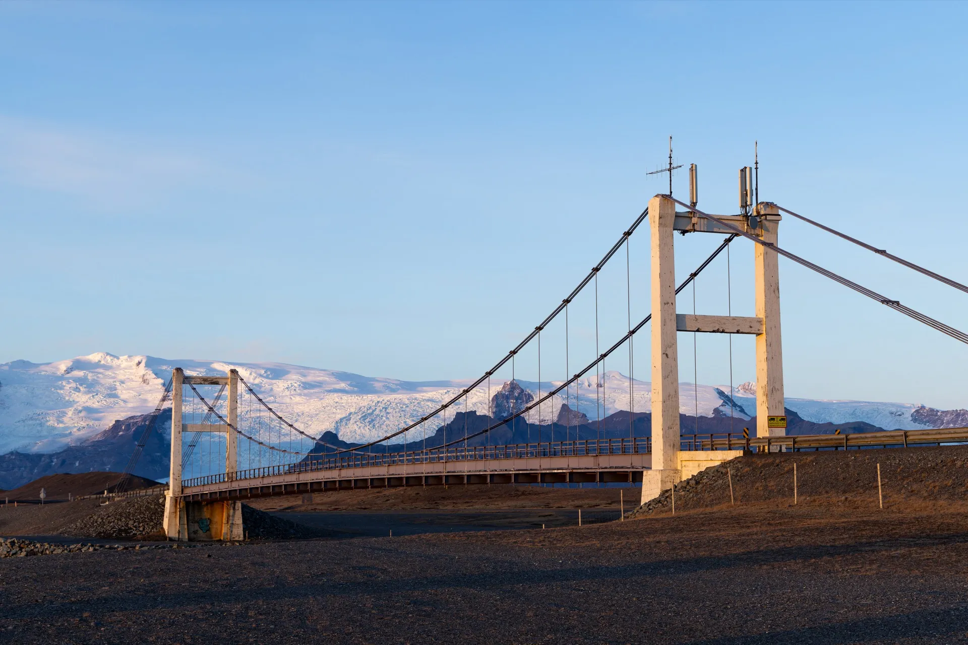 Bridge between the two Diamond beaches - Iceland
