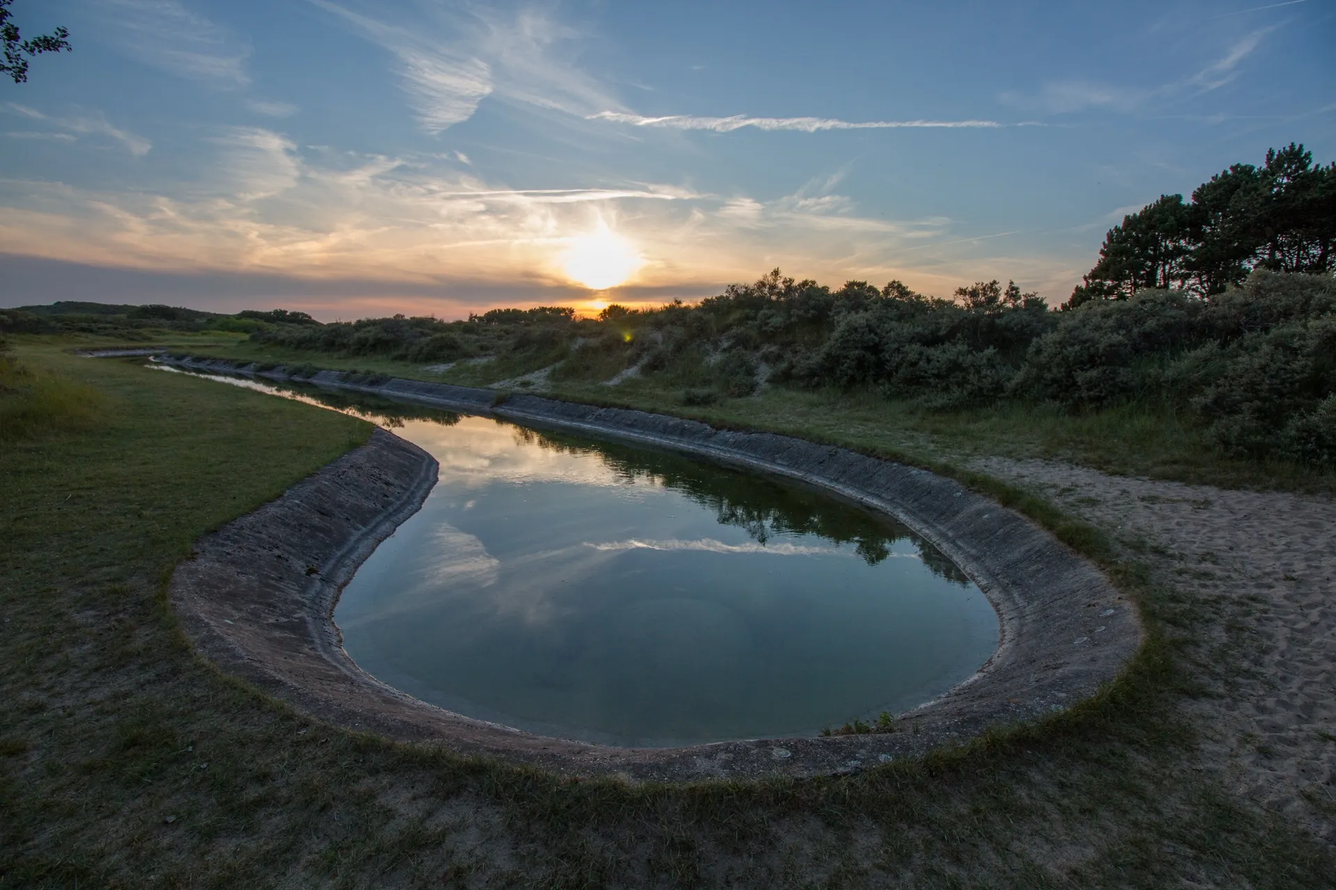 Sunset at one of the many channels - Amsterdamse Waterleidingduinen