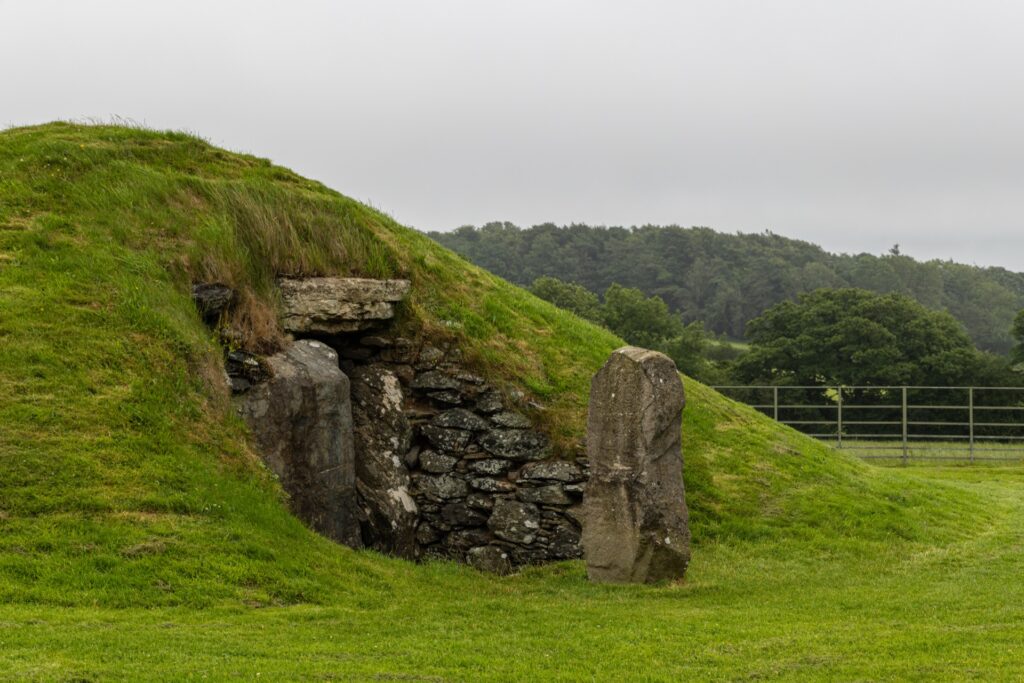 Bryn Celli Ddu Burial Chamber - Anglesey Wales
