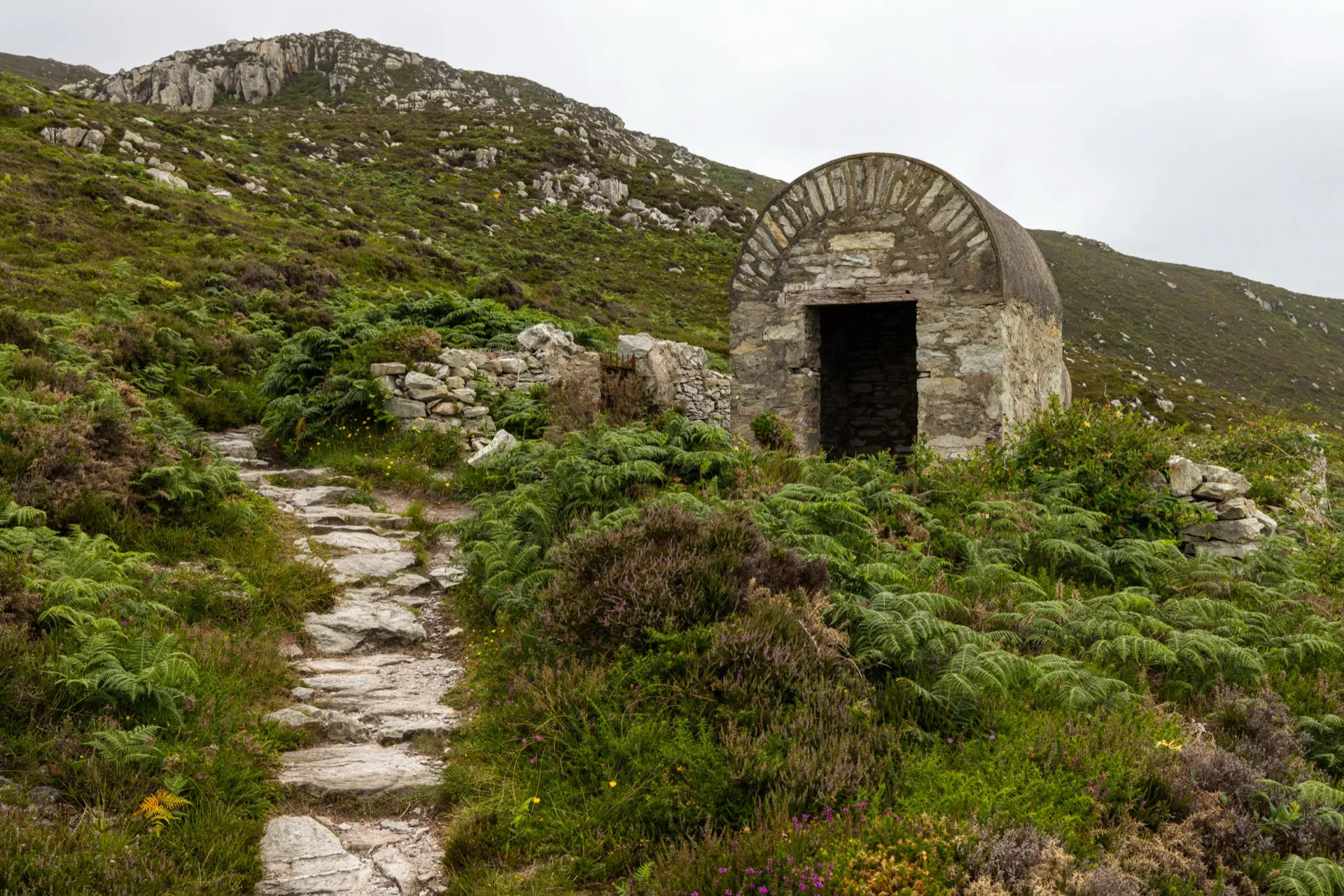 Tiny Building on the trail to Holyhead North Stack Lighthouse - Anglesey Wales
