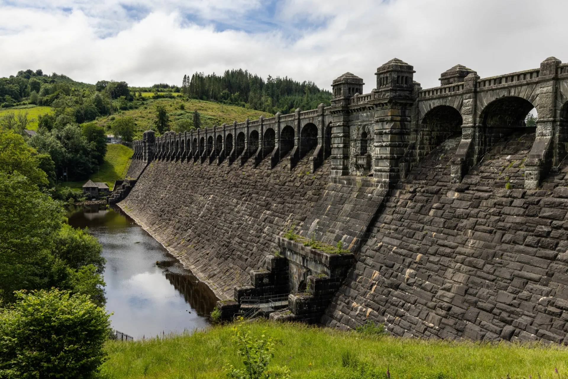 Lake Vyrnwy Dam - Snowdonia Wales